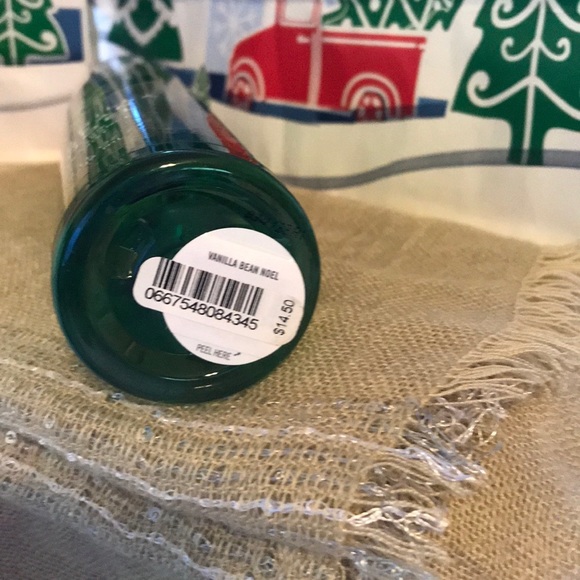 Bath and Body Works Vanilla Bean Noel (3 PC Set) - Picture 4 of 7